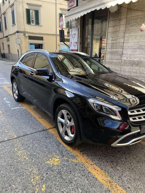 Usata Mercedes CLA200 Business 136 CV (100 kW) 2019 Berlina