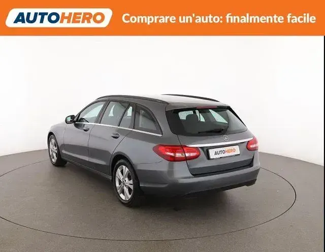 Käytetty Mercedes C200 Business 136 HP (100 kW) 2017 Harmaa Farmari