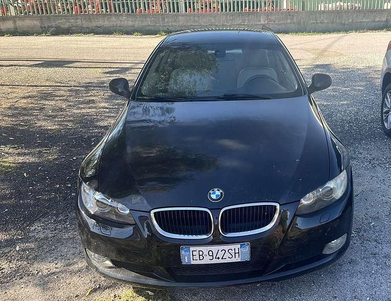 Usata BMW 320 177 CV (130 kW) 2010 Nero Coupé