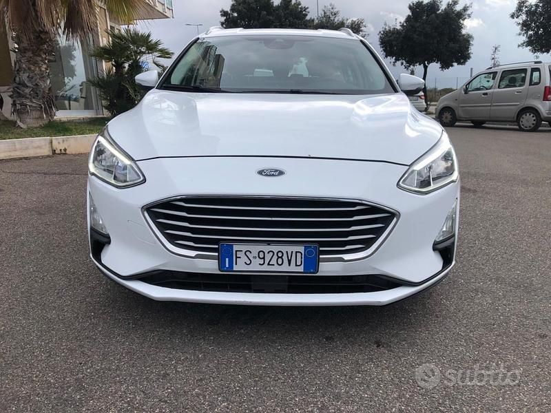 Usata Ford Focus 95 CV (69 kW) 2018 Bianco Station wagon