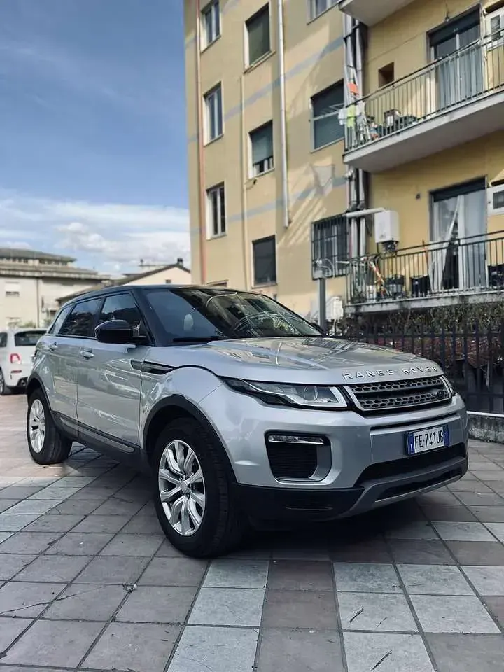 Usata Land Rover Range Rover evoque HSE Dynamic 150 CV (110 kW) 2016 Argento SUV
