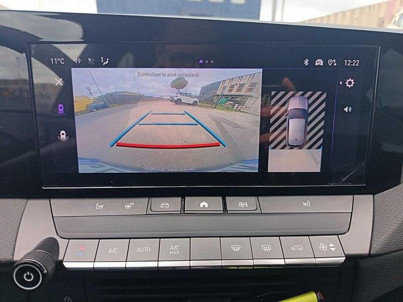 Usata Opel Astra 130 CV (95 kW) 2025 Argento Berlina