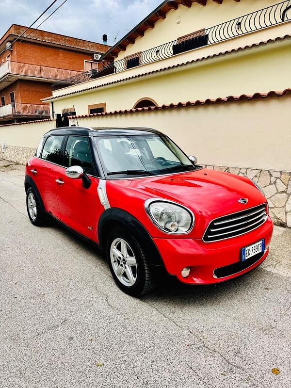 Usata Mini Cooper D Countryman 112 CV (82 kW) 2012 Rosso SUV
