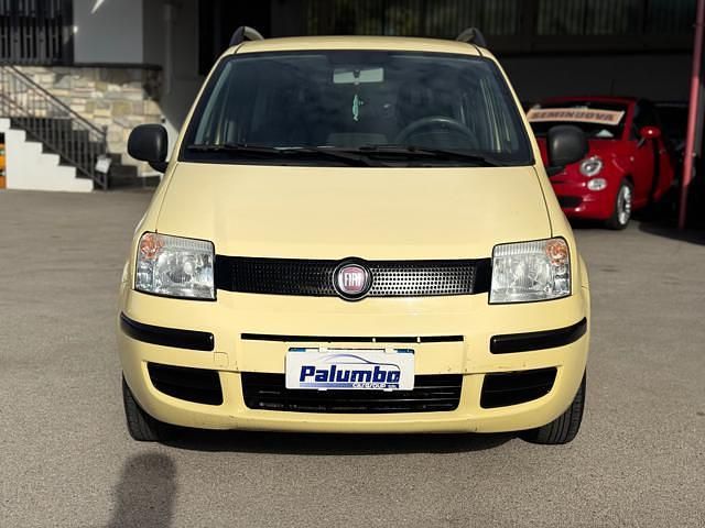 Usata Fiat Panda Dynamic 69 CV (50 kW) 2012 Giallo Berlina