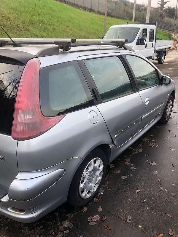 Usata Peugeot 206 88 CV (64 kW) 2005 Station wagon