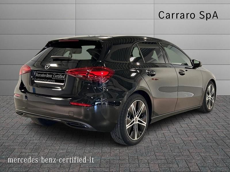 Usata Mercedes A180 Advanced Plus 116 CV (85 kW) 2023 Nero ossidiana Berlina