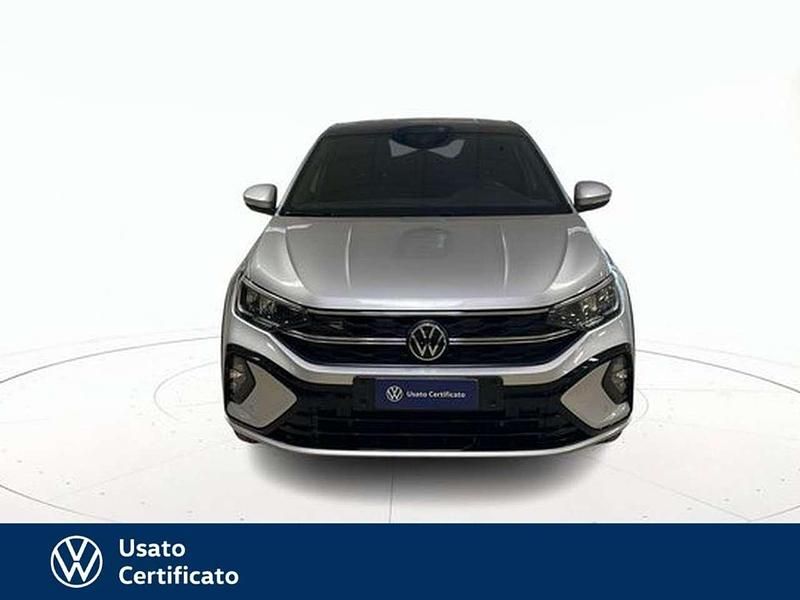 Usata VW Taigo R-line 116 CV (85 kW) 2025 Grigio / pastello SUV