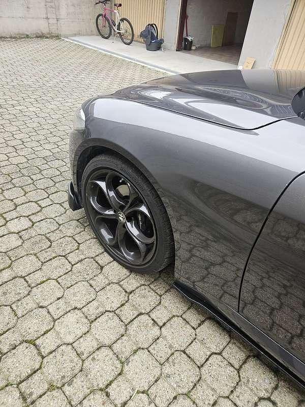 Usata Alfa Romeo Giulia Business 179 CV (131 kW) 2018 Berlina