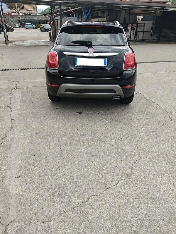 Usata Fiat 500X Cross 120 CV (88 kW) 2015 Nero SUV