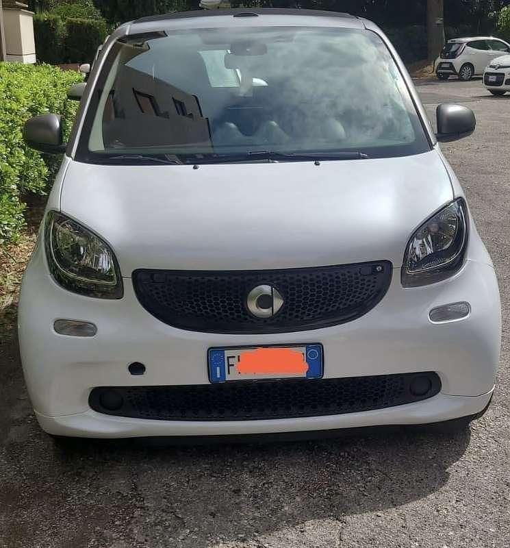 Usata 2017 Smart ForTwo Cabrio Passion Cabrio | 13.400 € (Buon prezzo) - Immagine 1/4