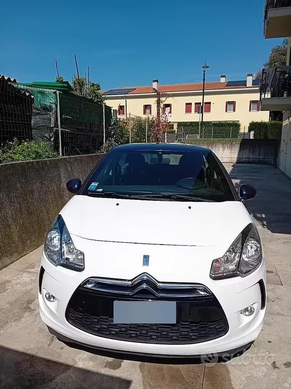 Usata Citroën DS3 95 CV (69 kW) 2013 Bianco Utilitaria