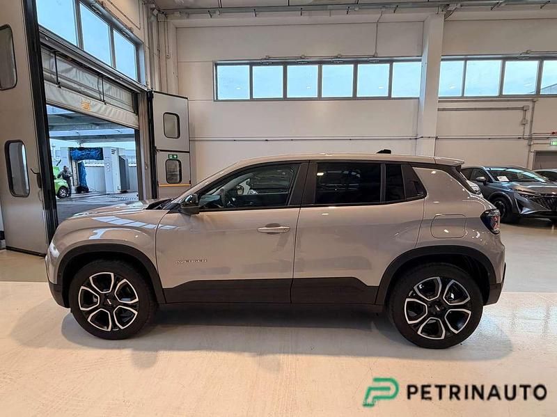 Usata Jeep Avenger EV Summit 61 kW (84 CV) 2025 Stone metallizzato SUV