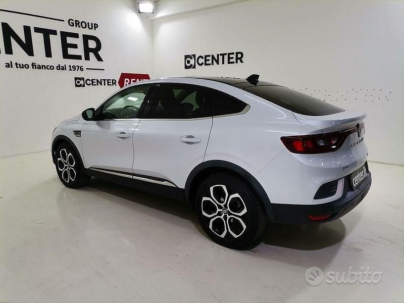 Usata Renault Arkana 143 CV (105 kW) 2021 Bianco SUV