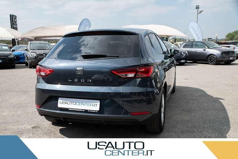 Usata Seat Leon Black Edition 150 CV (110 kW) 2020 Other Berlina
