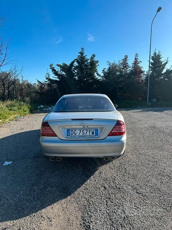 Usata Mercedes CL500 416 CV (305 kW) 2000 Grigio Coupé