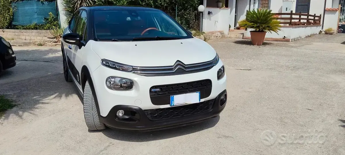 Usata Citroën C3 PureTech 110 CV (80 kW) 2017 Bianco Berlina