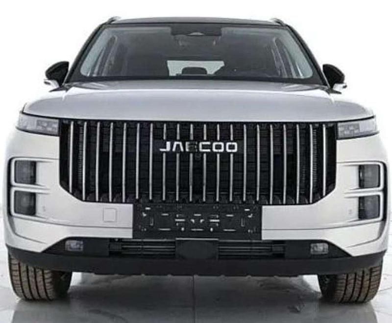 Nuova Jaecoo 7 147 CV (108 kW) 2025 Argento ghiaccio SUV