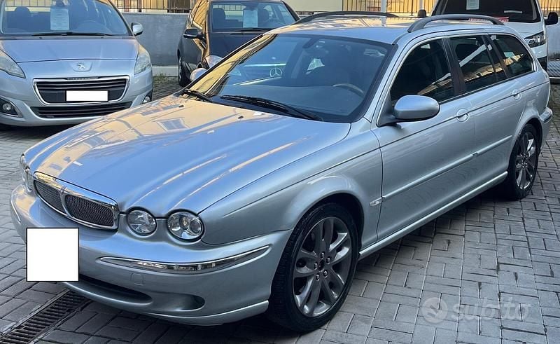 Usata Jaguar X-type Luxury 230 CV (169 kW) 2008 Grigio Station wagon