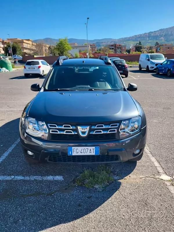 Usata Dacia Duster 110 CV (80 kW) 2016 Nero SUV