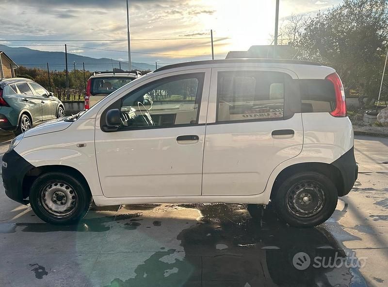 Usata Fiat Panda Pop 74 CV (54 kW) 2014 Bianco Furgone