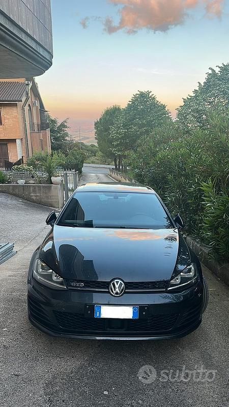 Usata VW Golf VII GTD 184 CV (135 kW) 2016 Utilitaria