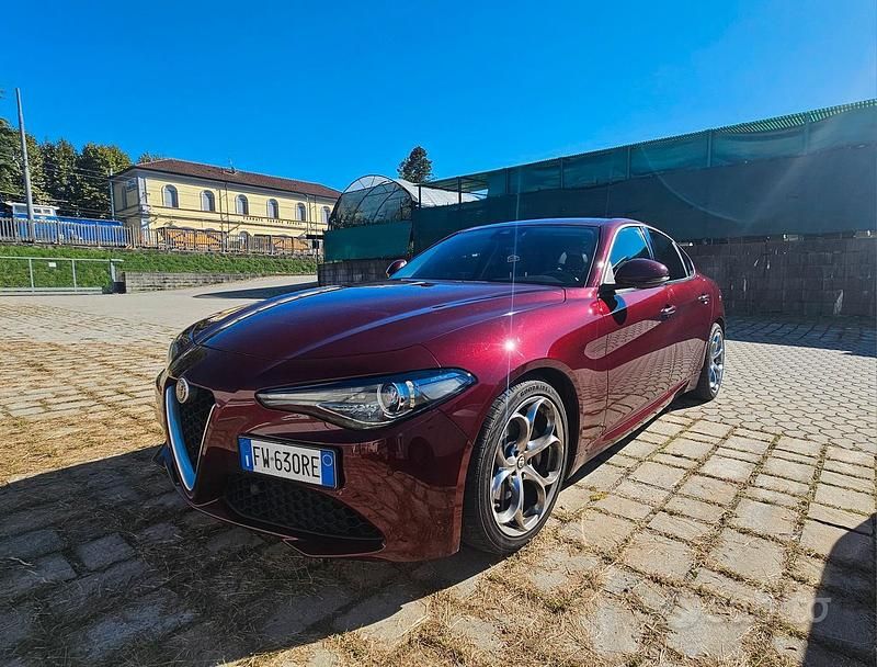 Usata Alfa Romeo Giulia 150 CV (110 kW) 2017 Berlina