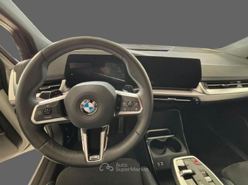 Usata BMW 218 150 CV (110 kW) 2025 Bianco Station wagon