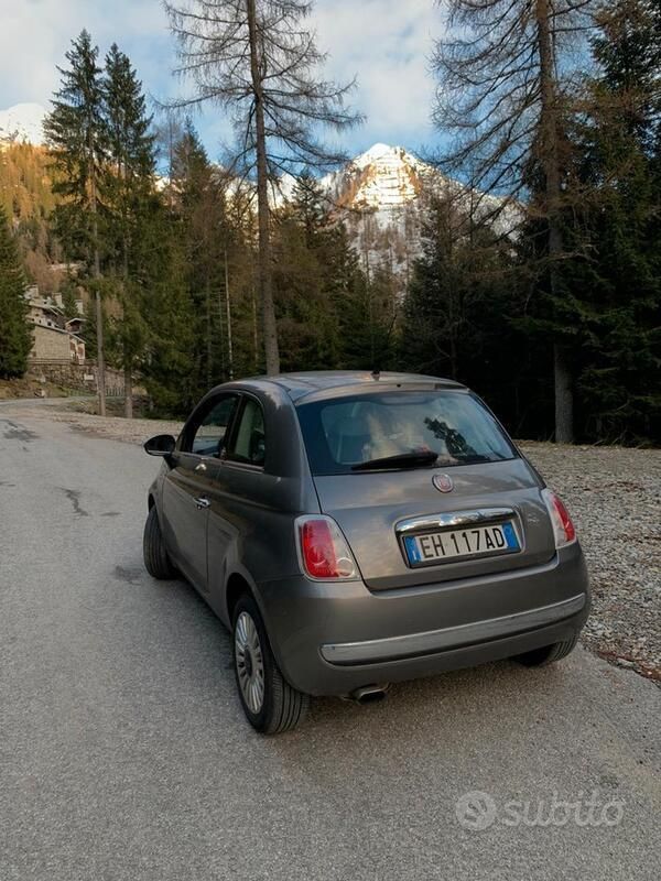 Usata Fiat 500 Lounge 69 CV (50 kW) 2011 Grigio Utilitaria