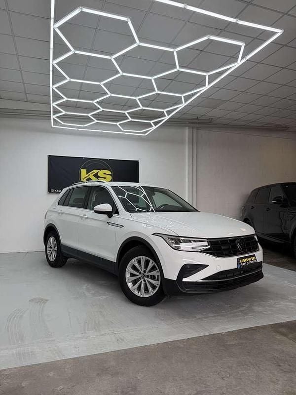 Usata VW Tiguan Life 150 CV (110 kW) 2024 Bianco SUV