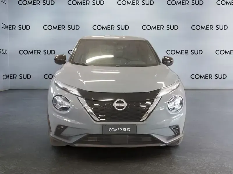Usata Nissan Juke N-Connecta 143 CV (105 kW) 2023 Grigio SUV