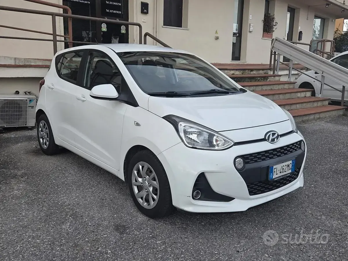 Occasion Hyundai i10 Style 67 ch (49 kW) 2017 Blanc Citadine