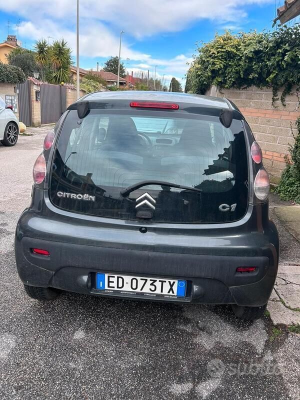 Usata Citroën C1 68 CV (50 kW) 2010 Nero Utilitaria