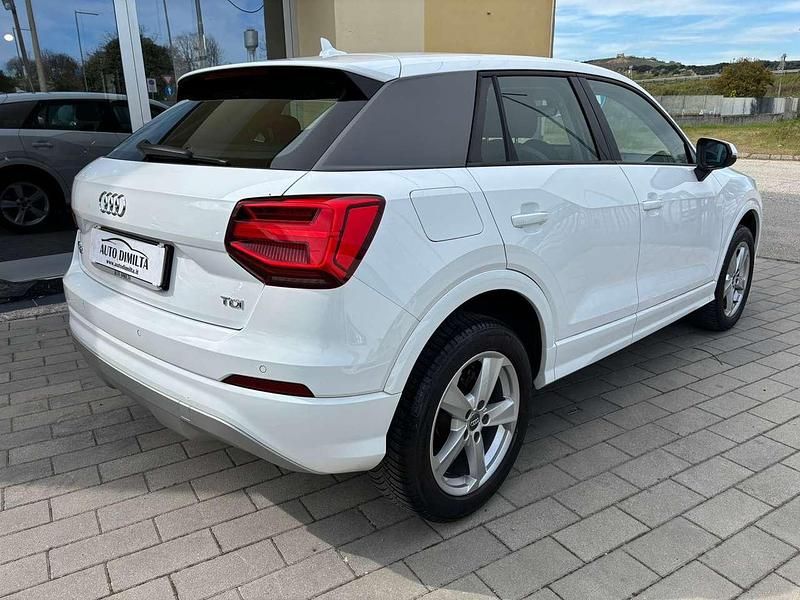 Usata Audi Q2 Sport 116 CV (85 kW) 2017 Bianco SUV
