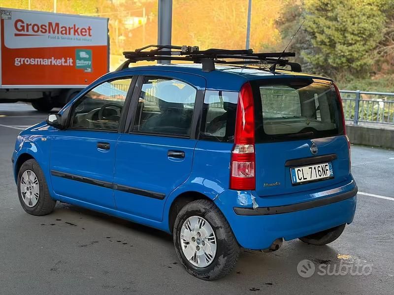 Usata Fiat Panda Dynamic 60 CV (44 kW) 2004 Blu Utilitaria