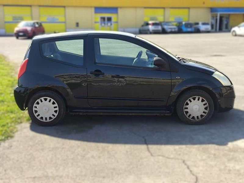 Usata Citroën C2 Elegance 60 CV (44 kW) 2005 Nero Utilitaria