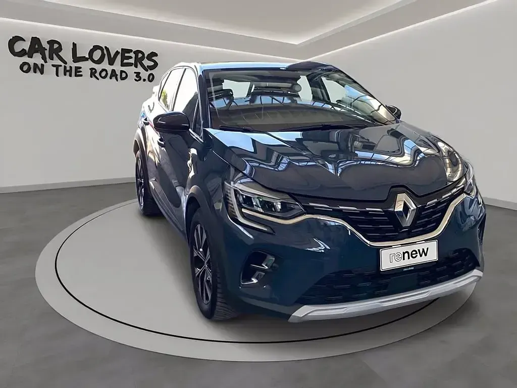 Usata Renault Captur Techno 160 CV (117 kW) 2023 Blu scuro SUV
