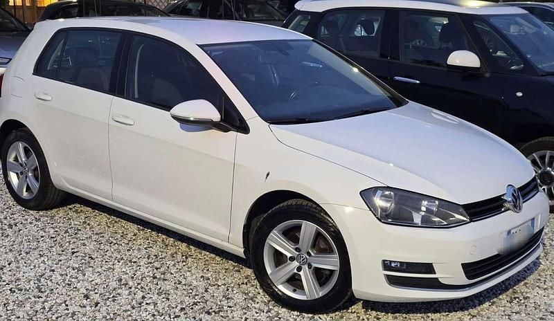 Usata 2014 VW Golf Comfortline Tre volumi | 9500 € (Super prezzo) - Immagine 1/4