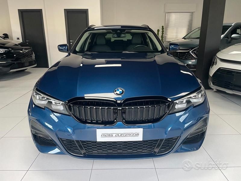 Usata BMW 318 Advantage 136 CV (100 kW) 2020 Blu Station wagon