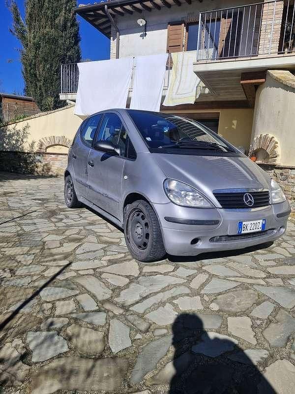 Usata Mercedes 170 Classic 90 CV (66 kW) 2001 Grigio