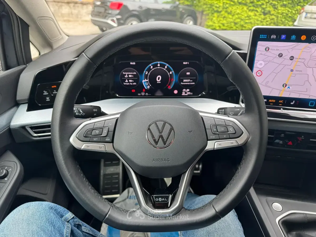 Occasion VW Golf VIII Goal 116 ch (85 kW) 2025 Gris Berline
