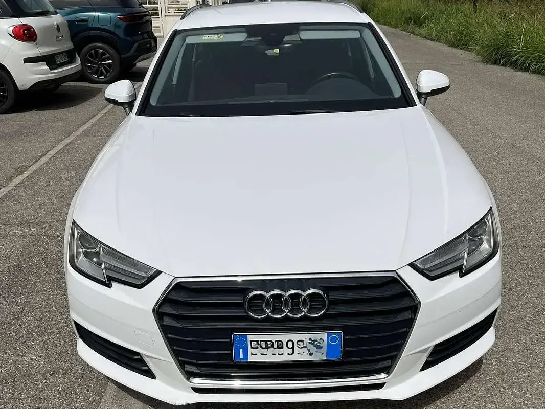 Usata Audi A4 Business 150 CV (110 kW) 2015 Bianco Station wagon