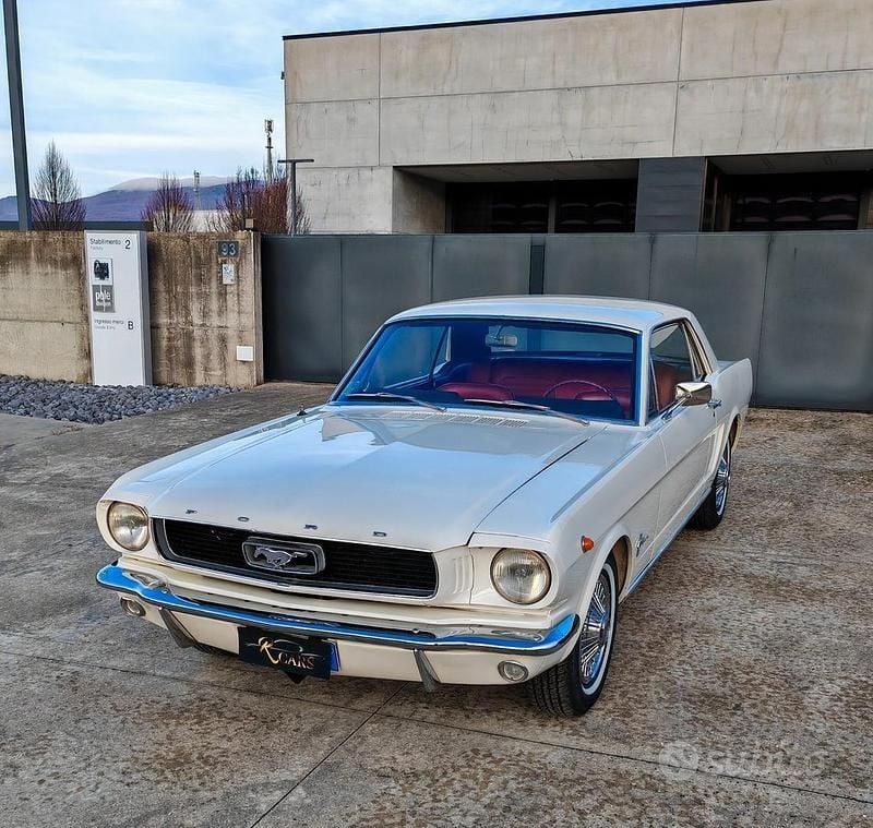 Occasion Ford Mustang 120 ch (88 kW) 1960 Coupé