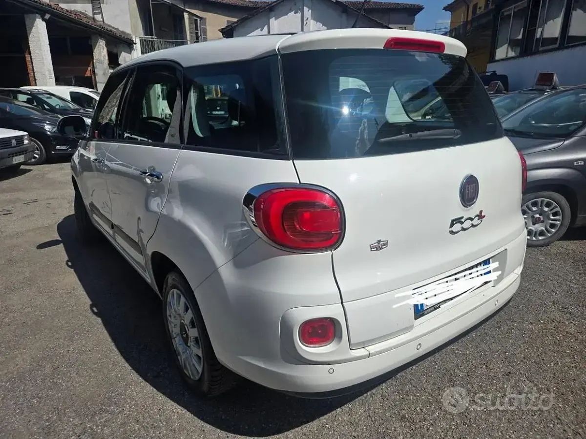 Usata Fiat 500L Living 84 CV (61 kW) 2018 Bianco Monovolume