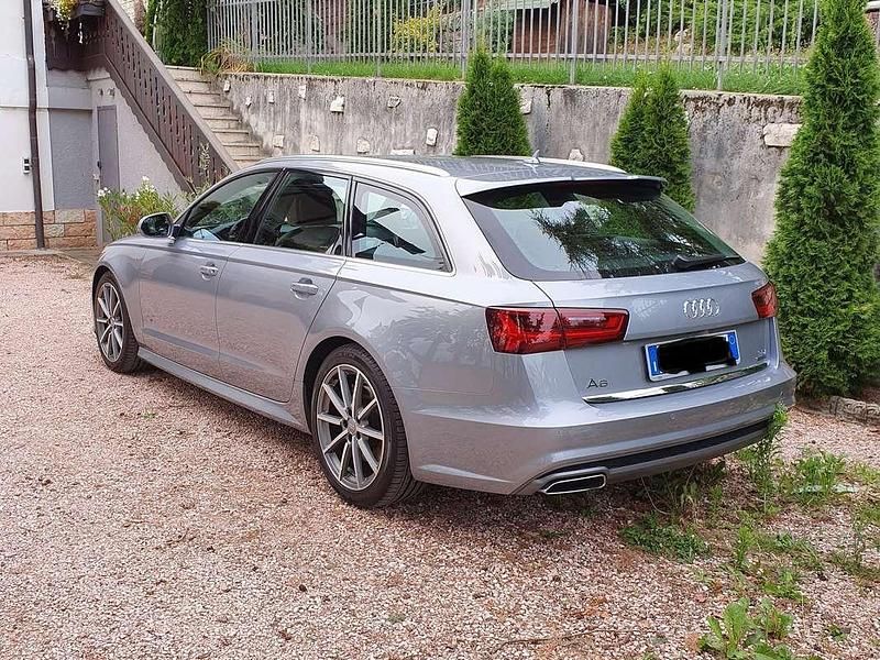 Usata Audi A6 Business Plus 272 CV (200 kW) 2017 Grigio Station wagon