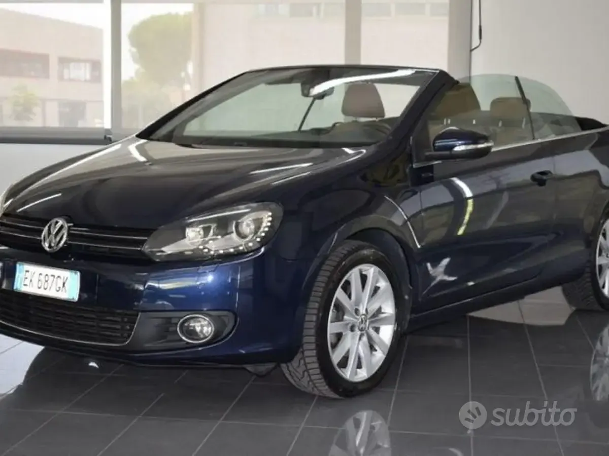 Usata VW Golf 105 CV (77 kW) 2011 Blu Cabrio