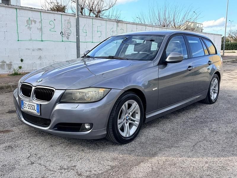 Usata BMW 320 177 CV (130 kW) 2010 Grigio Station wagon