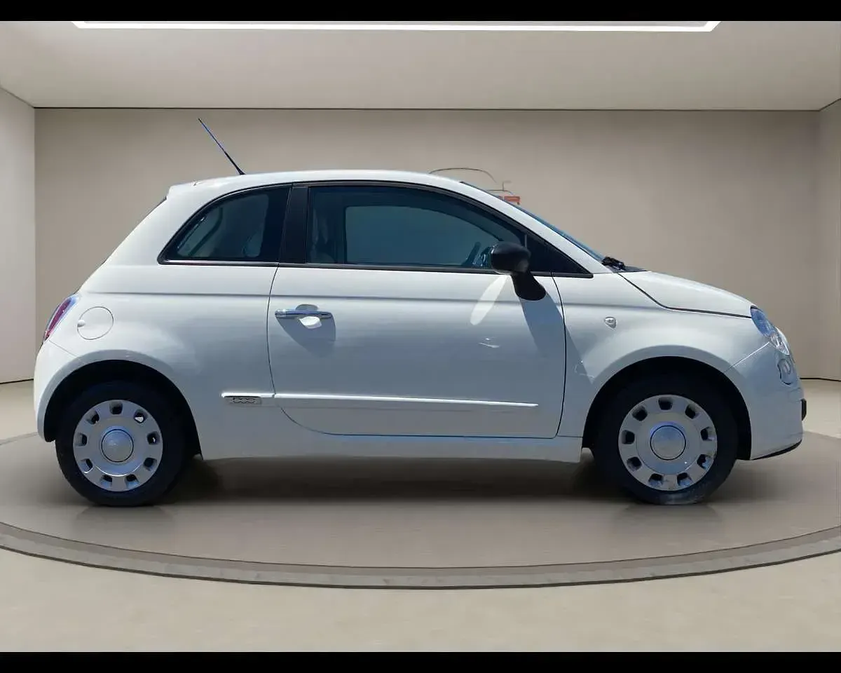 Usata Fiat 500 Pop 69 CV (50 kW) 2011 Bianco Utilitaria