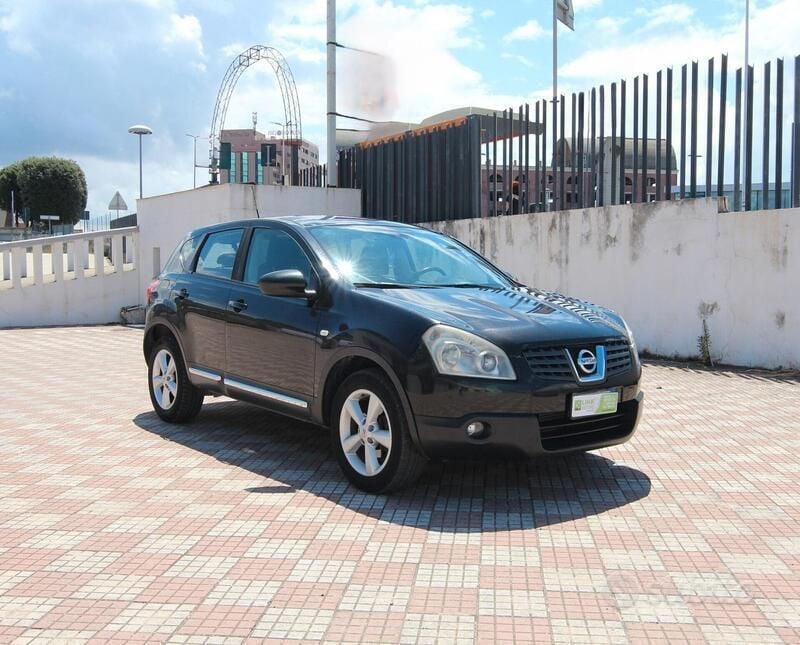 Usata Nissan Qashqai Tekna 150 CV (110 kW) 2008 Nero pastello SUV