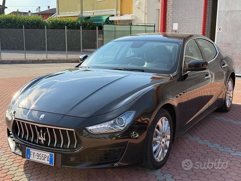 Usata Maserati Ghibli 250 CV (183 kW) 2019 Nero Berlina