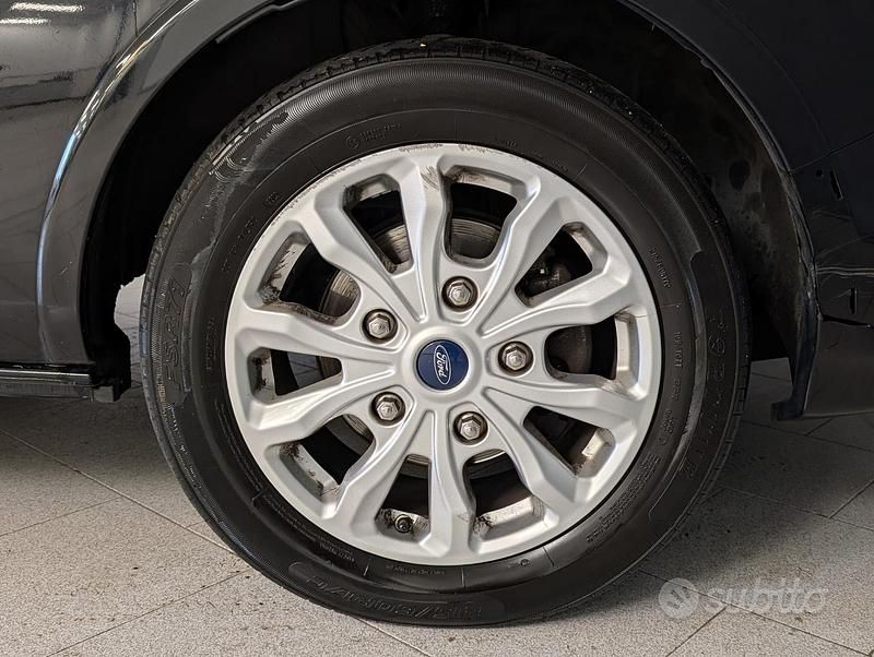 Usata Ford Tourneo Custom Titanium X 185 CV (136 kW) 2020 Nero Furgone